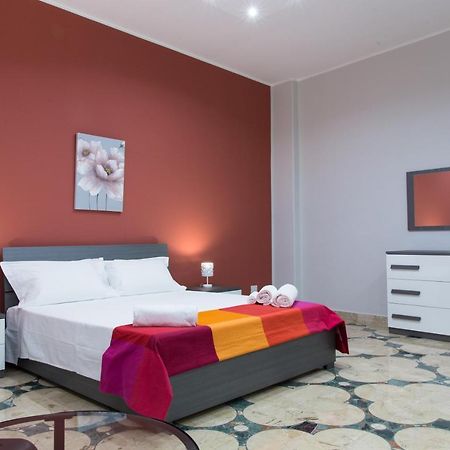 Lotus Of Etna Apartment Катания Екстериор снимка