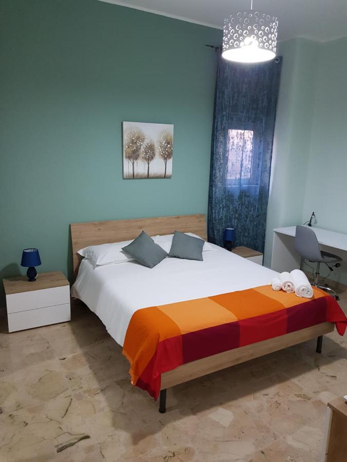Lotus Of Etna Apartment Катания Екстериор снимка